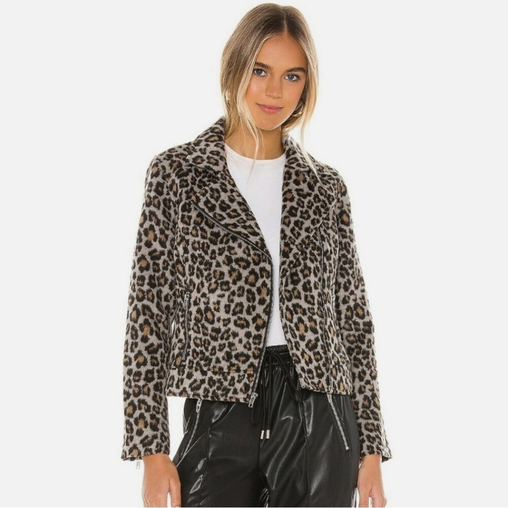 Cupcakes and Cashmere Margaux Leopard Print Moto Jacket